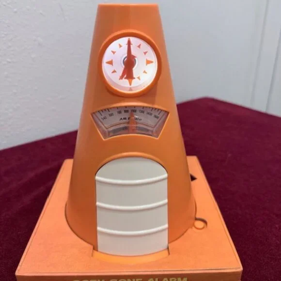 Disney Pixar Cars Movie Cozy Cone Motel Figure Sound & Moving Elements - Picture 6 of 7